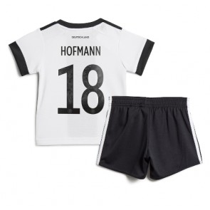 Tyskland Jonas Hofmann #18 kläder Barn VM 2022 Hemmatröja Kortärmad (+ korta byxor)
